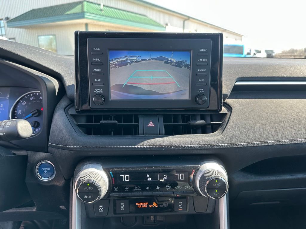 Used 2019 Toyota RAV4 XLE w/ Convenience Package AWD/4WD image 17