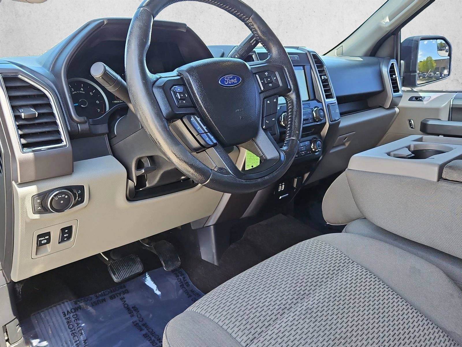 Used 2016 Ford F150 XLT w/ Equipment Group 302A Luxury AWD/4WD image 9