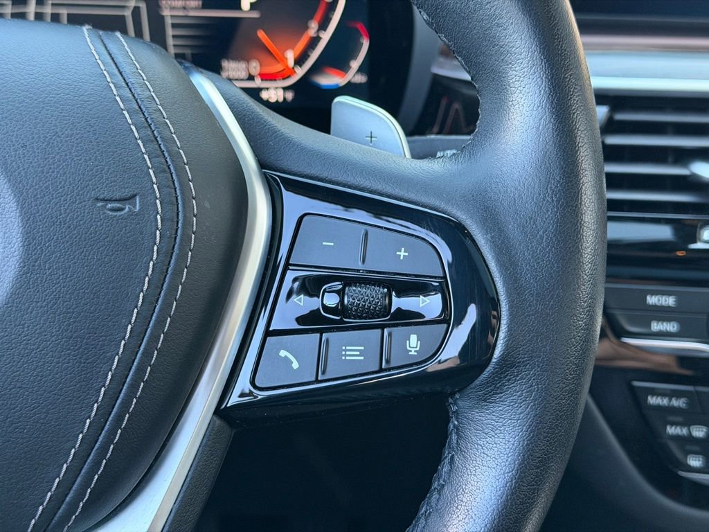 Certified 2023 BMW 530i xDrive w/ Premium Package image 21