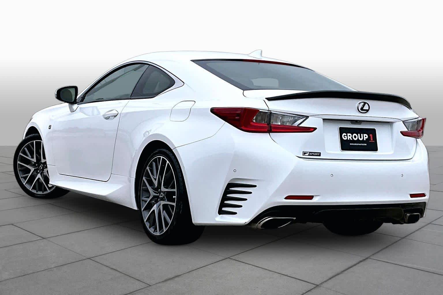 Used 2016 Lexus RC 200t RWD image 10