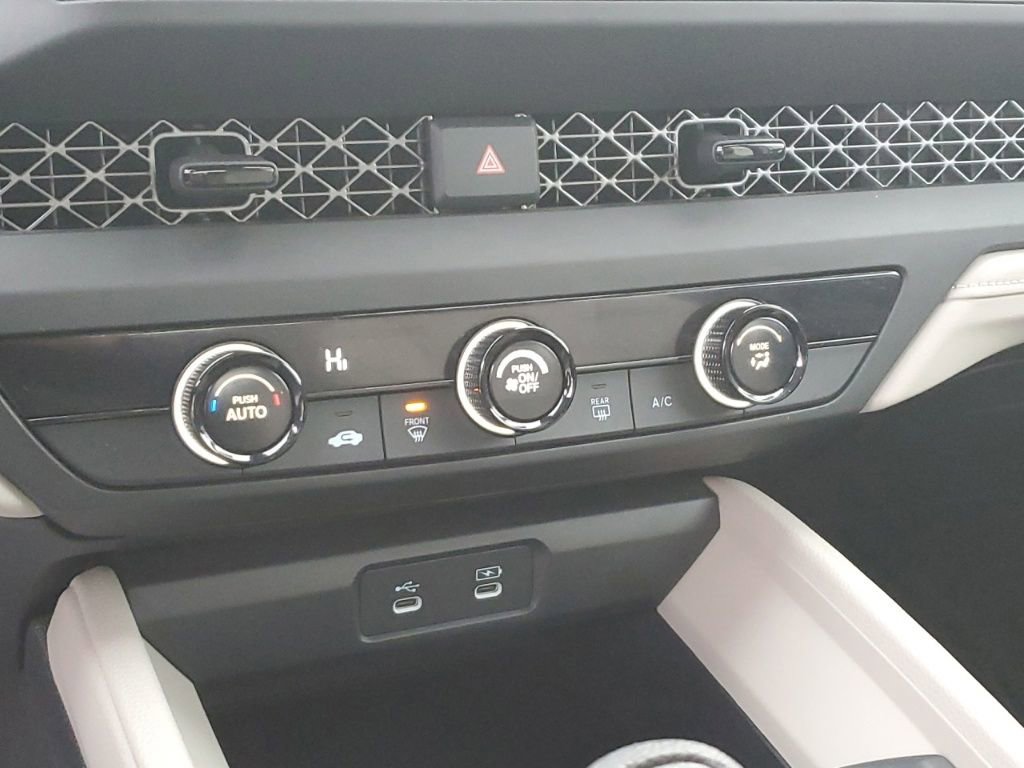 Certified 2023 Honda Accord LX image 20