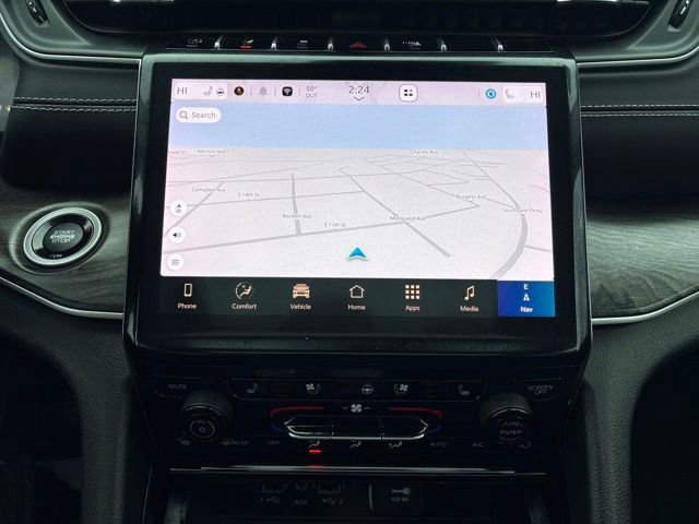 Used 2023 Jeep Grand Cherokee L Limited w/ Luxury Tech Group II image 20