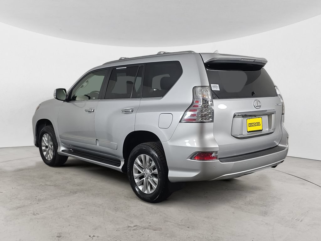 Used 2015 Lexus GX 460 w/ Premium Package AWD/4WD image 3