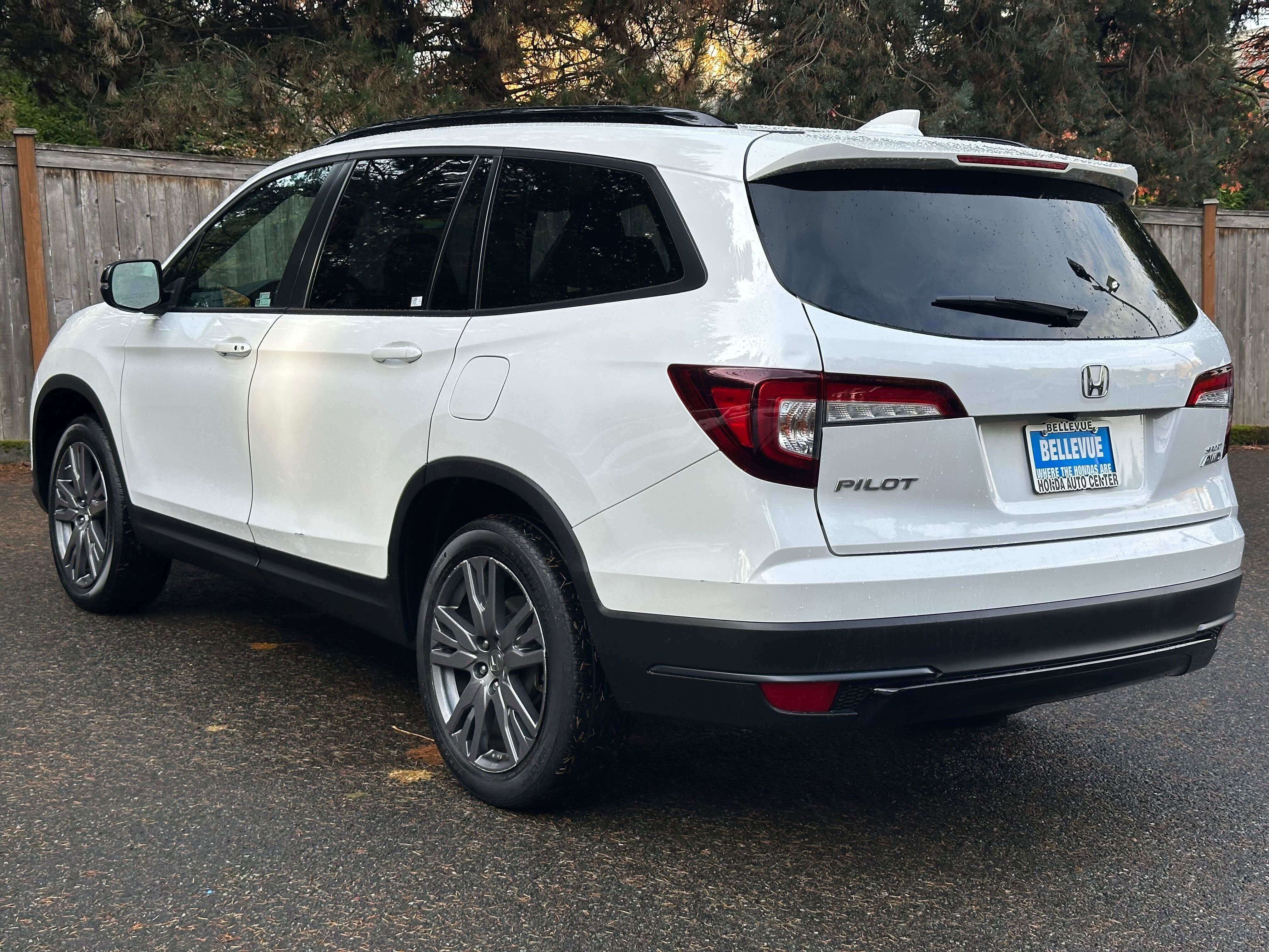 Used 2022 Honda Pilot Sport image 5