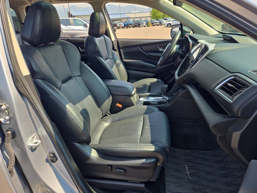 Used 2025 Subaru Ascent Limited AWD/4WD image 18
