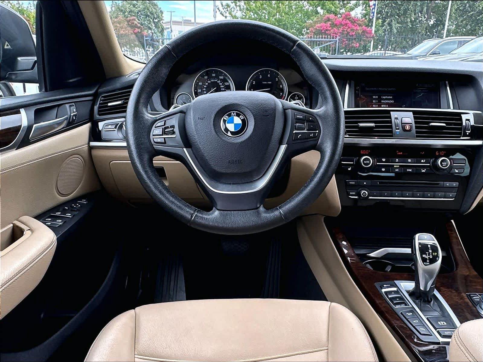 Used 2017 BMW X4 xDrive28i AWD/4WD image 11
