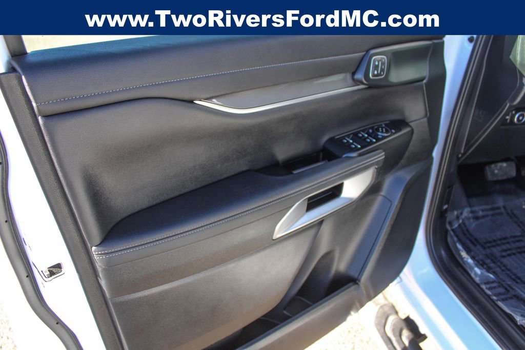 Used 2024 Ford Ranger Lariat w/ FX4 Off-Road Package image 16