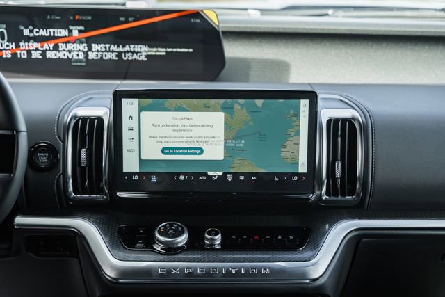 New 2026 Ford Expedition Max Platinum image 32