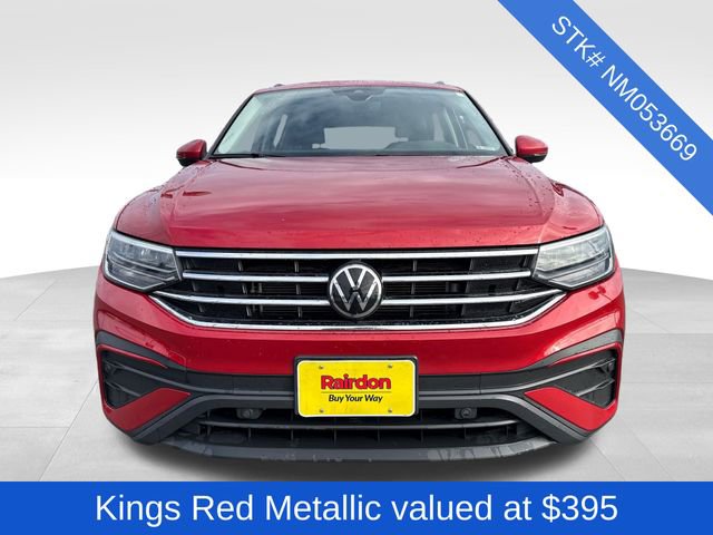 Used 2022 Volkswagen Tiguan SE image 2
