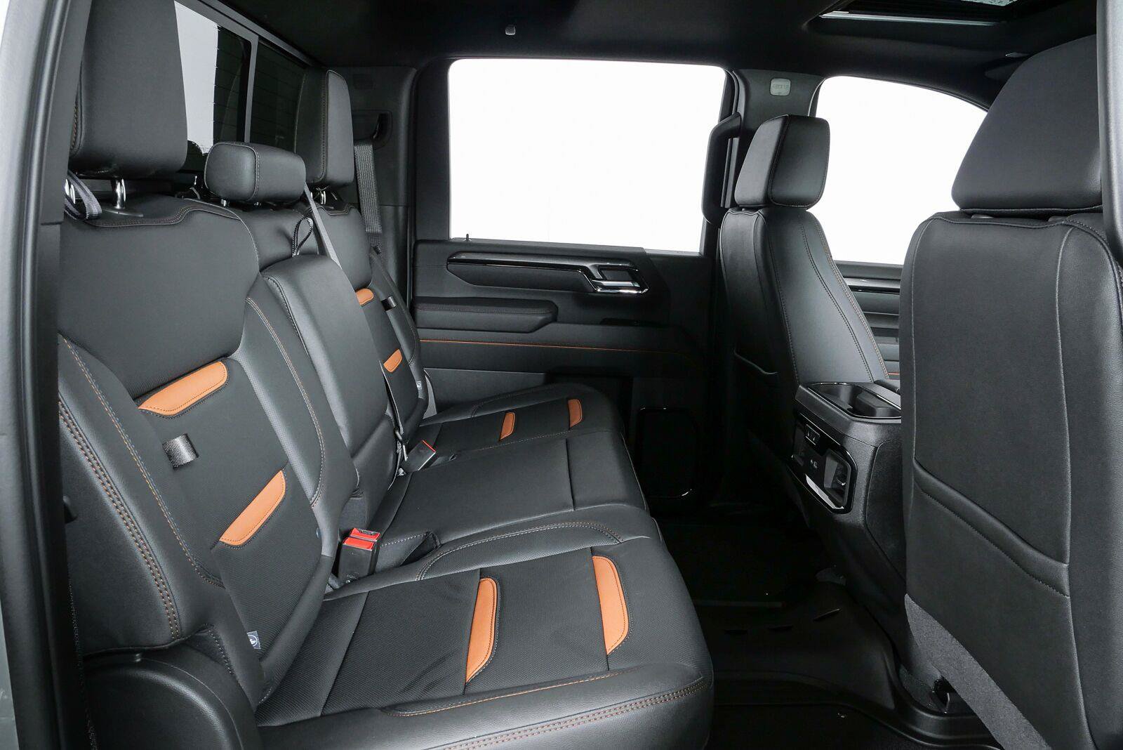 Certified 2026 GMC Sierra 2500 AT4 w/ AT4 Premium Plus Package AWD/4WD image 21