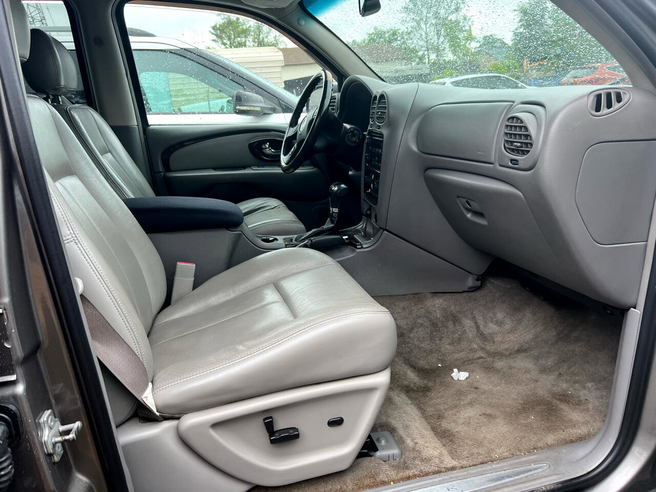 Used 2006 Buick Rainier CXL image 10