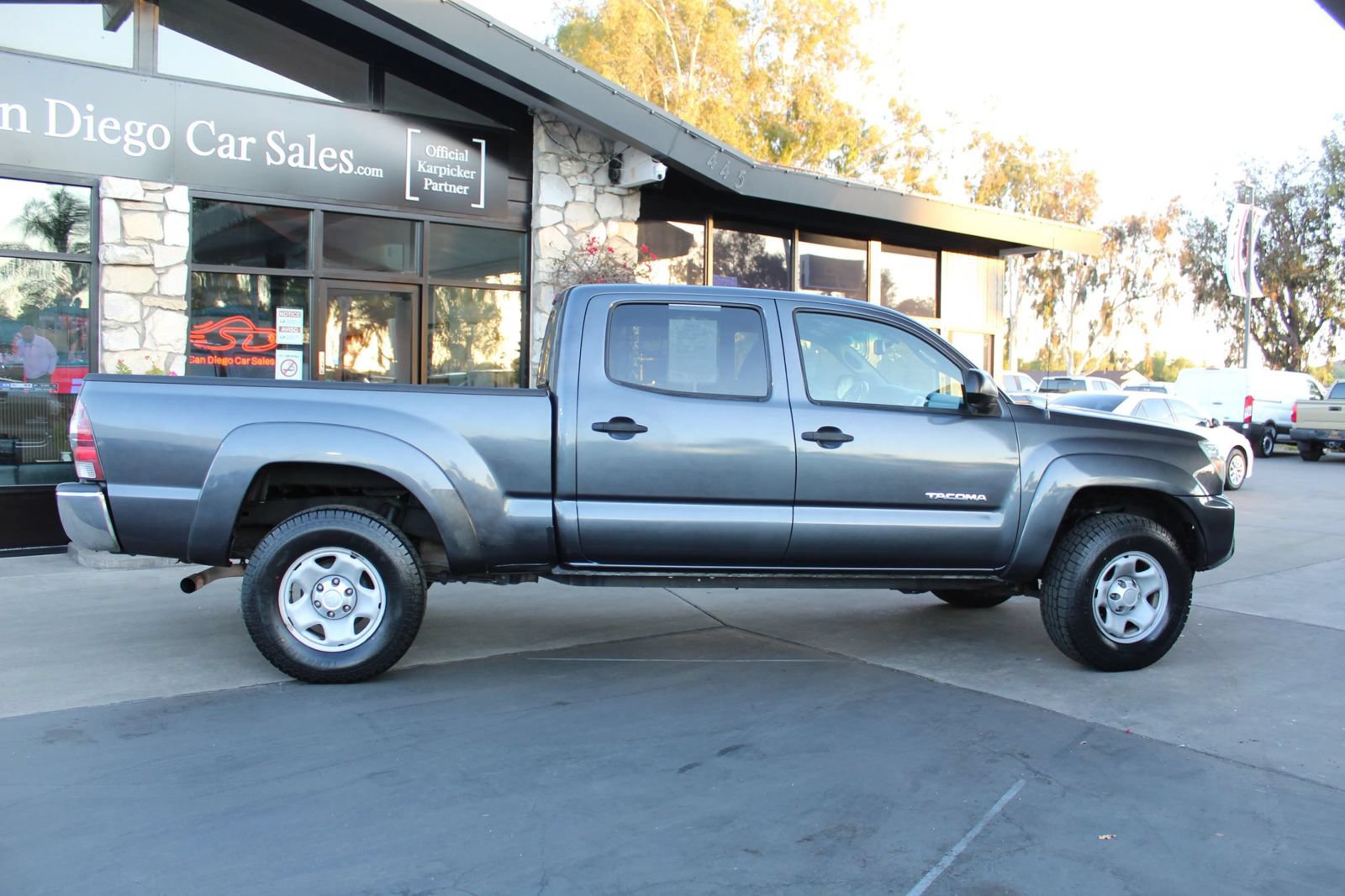 Used 2013 Toyota Tacoma PreRunner w/ SR5 Pkg RWD image 6