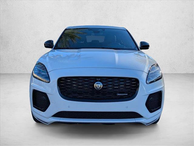 Used 2024 Jaguar E-PACE R-Dynamic SE image 3