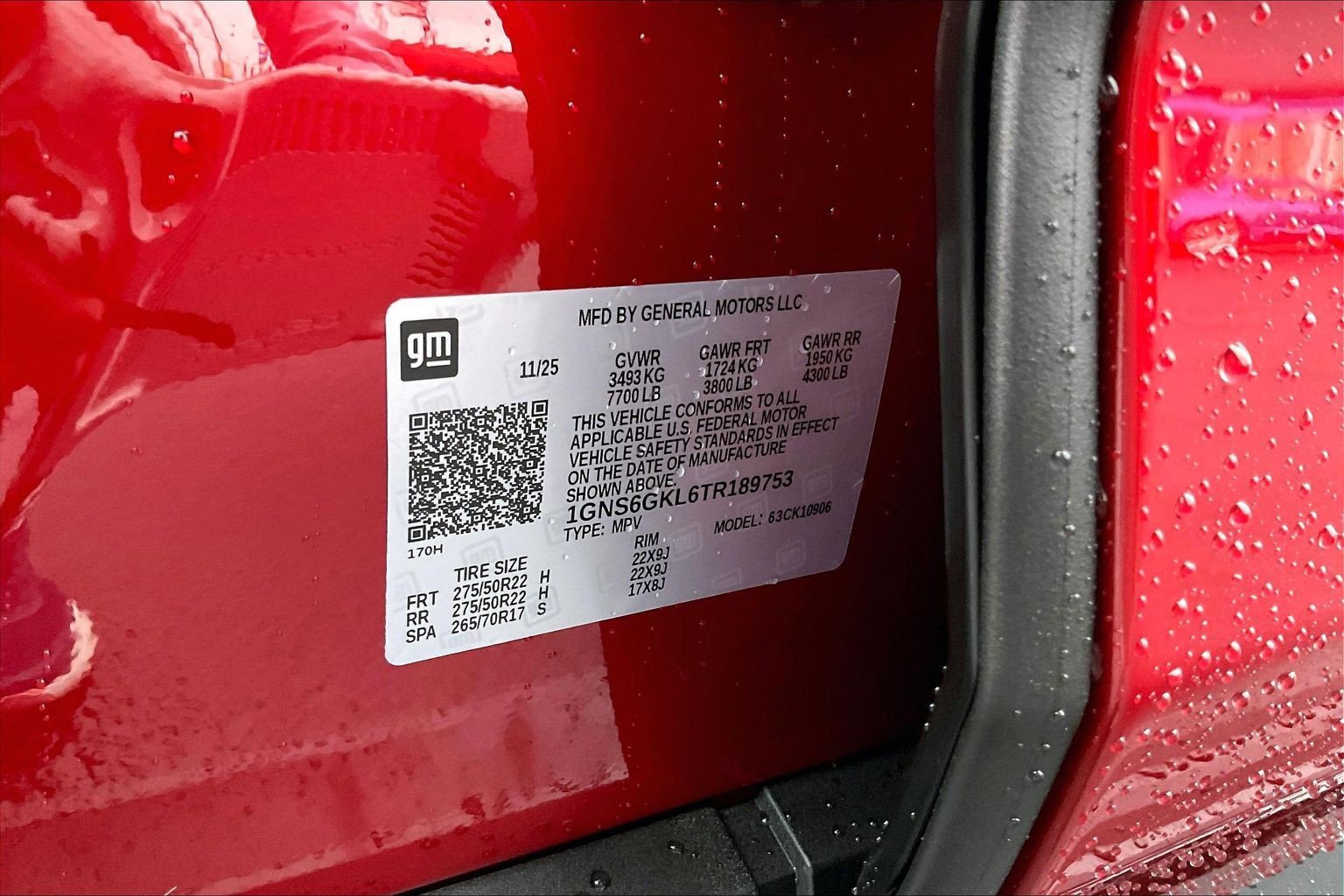 New 2026 Chevrolet Suburban High Country image 13