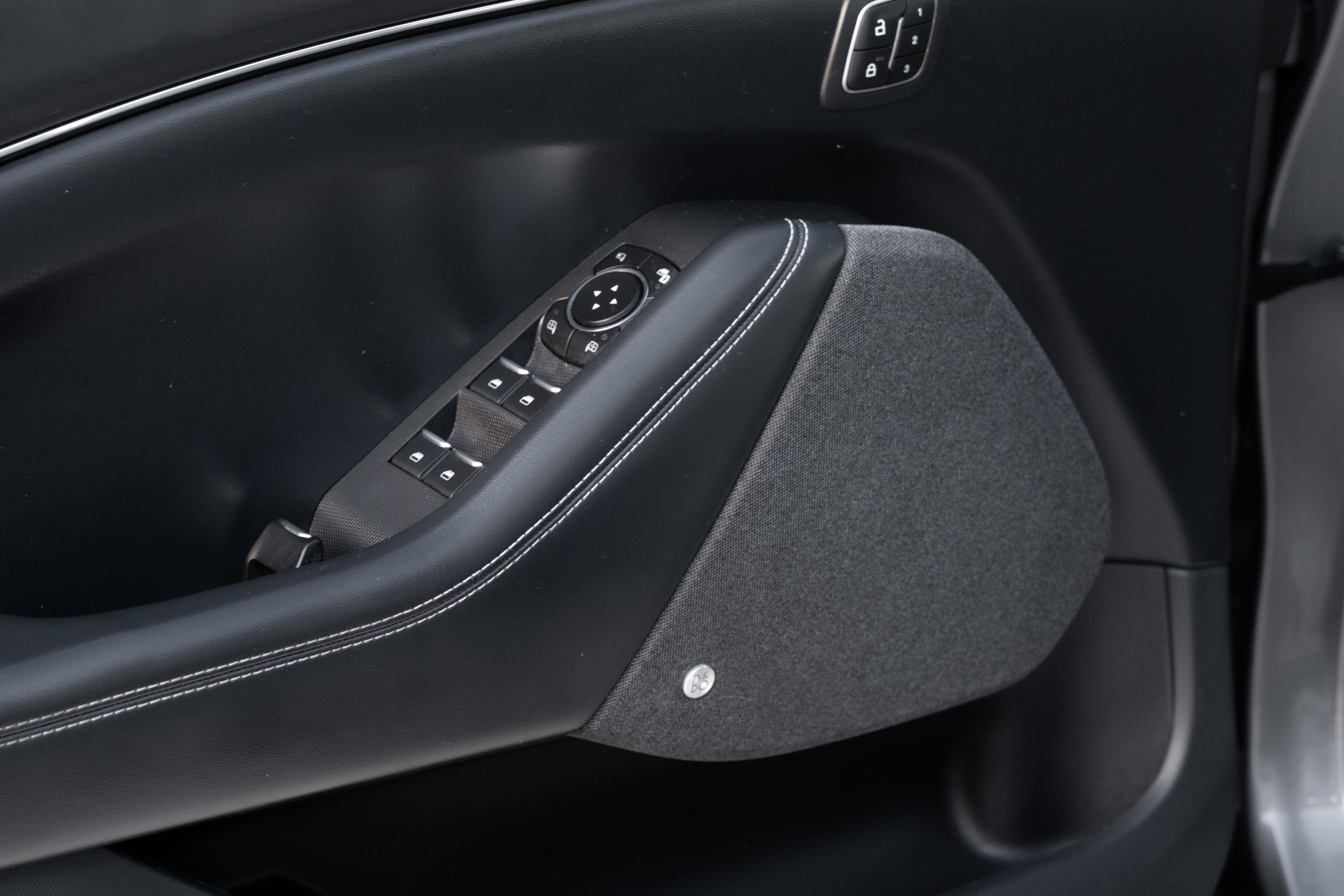 Used 2021 Ford Mustang Mach-E Premium image 18