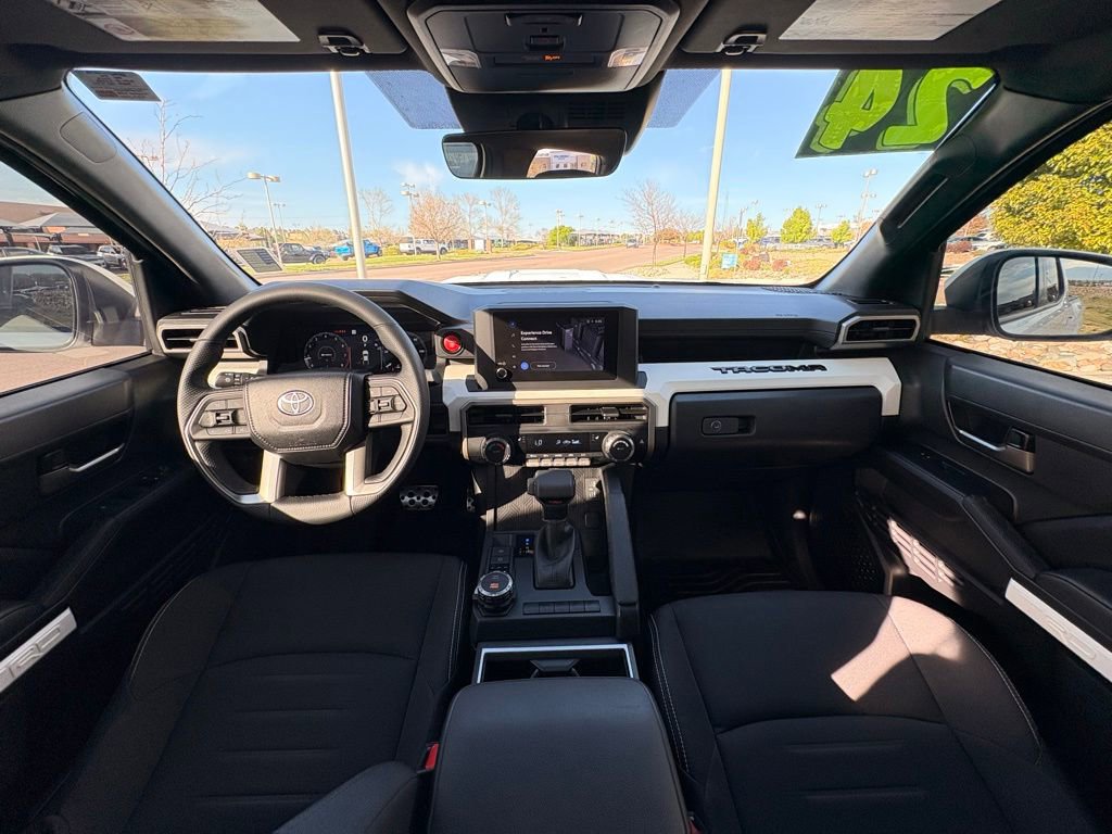 Used 2024 Toyota Tacoma TRD Sport AWD/4WD image 13