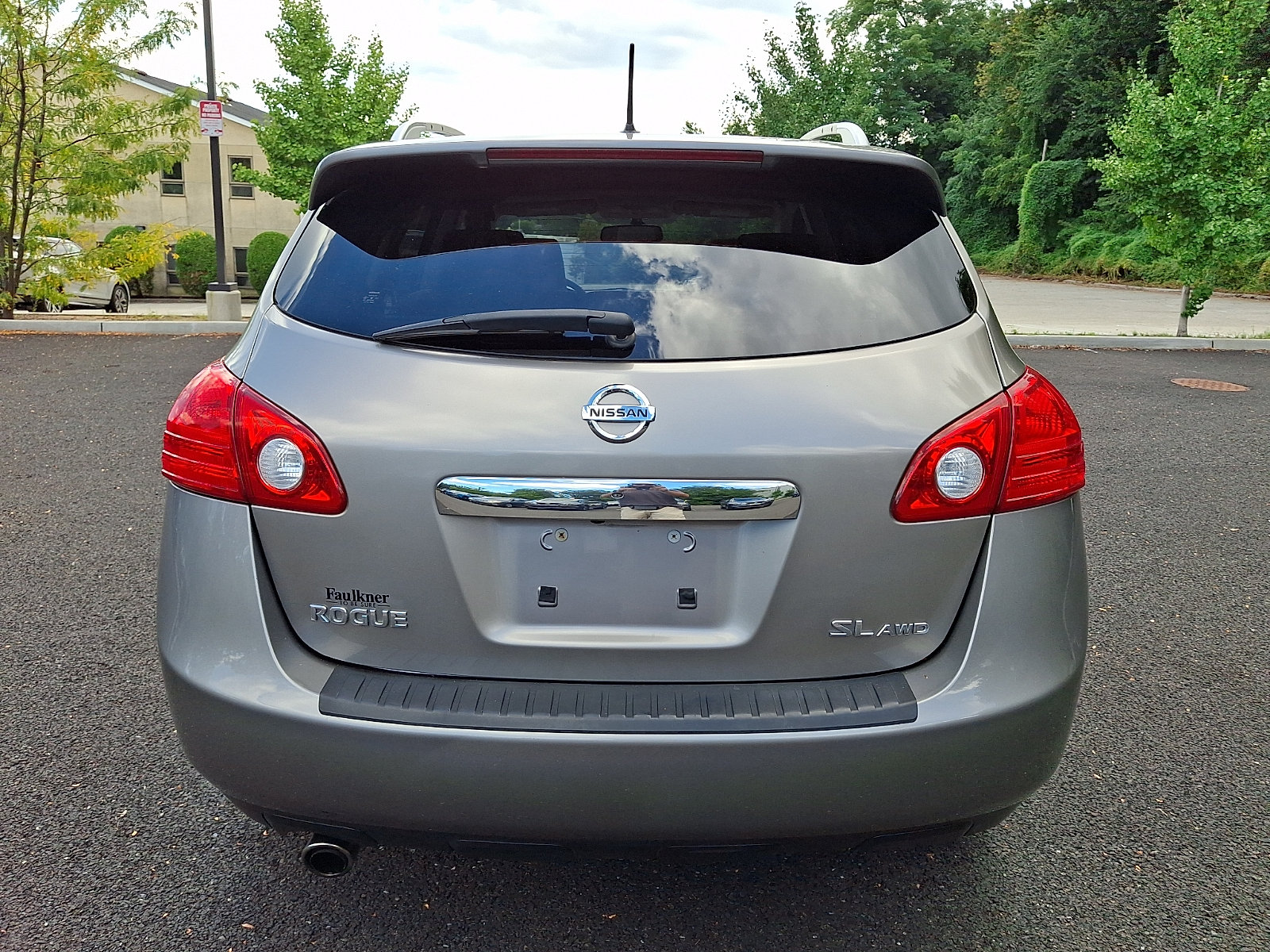 Used 2013 Nissan Rogue SL AWD/4WD image 5