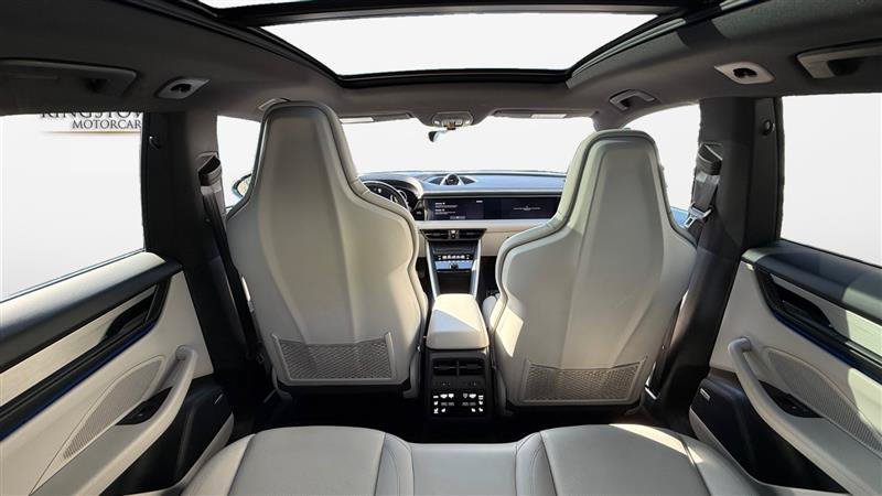 Used 2024 Porsche Macan 4 Electric AWD/4WD image 22