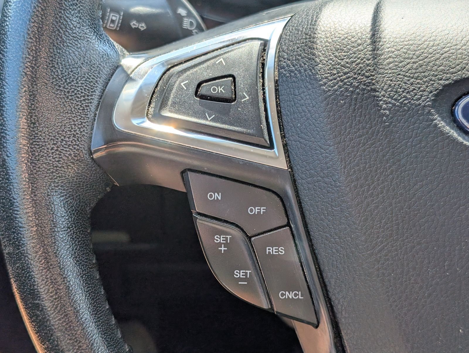 Used 2022 Ford Edge SEL AWD/4WD image 19