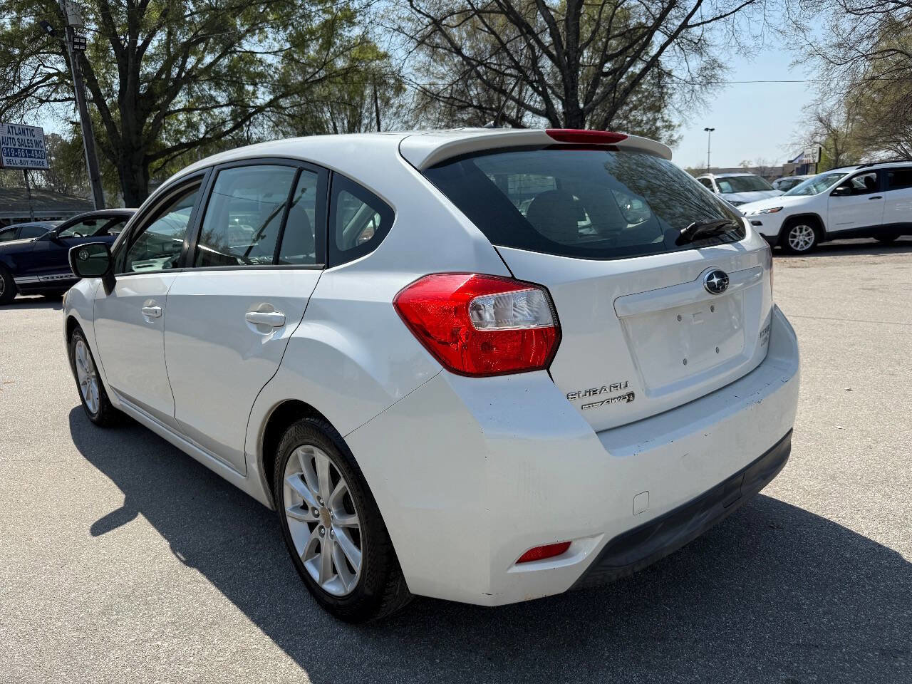 Used 2012 Subaru Impreza 2.0i Premium w/ All-Weather Pkg image 4