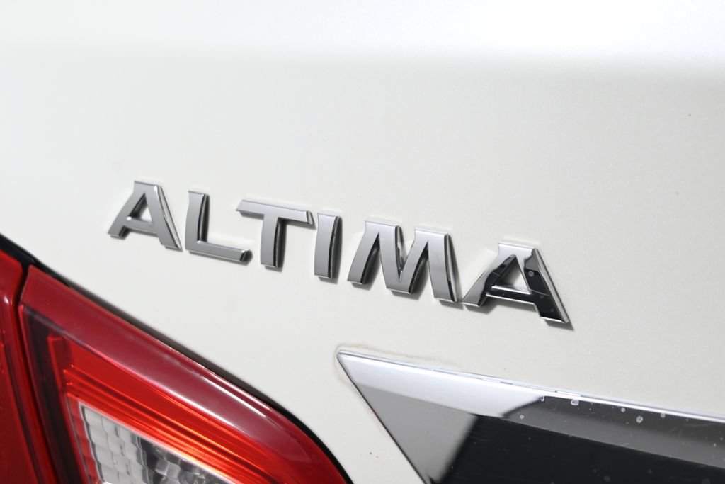 Used 2016 Nissan Altima 2.5 SL w/ Moonroof Package FWD image 37