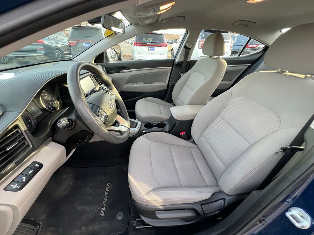 Used 2020 Hyundai Elantra SEL w/ Cargo Package (C1) image 18