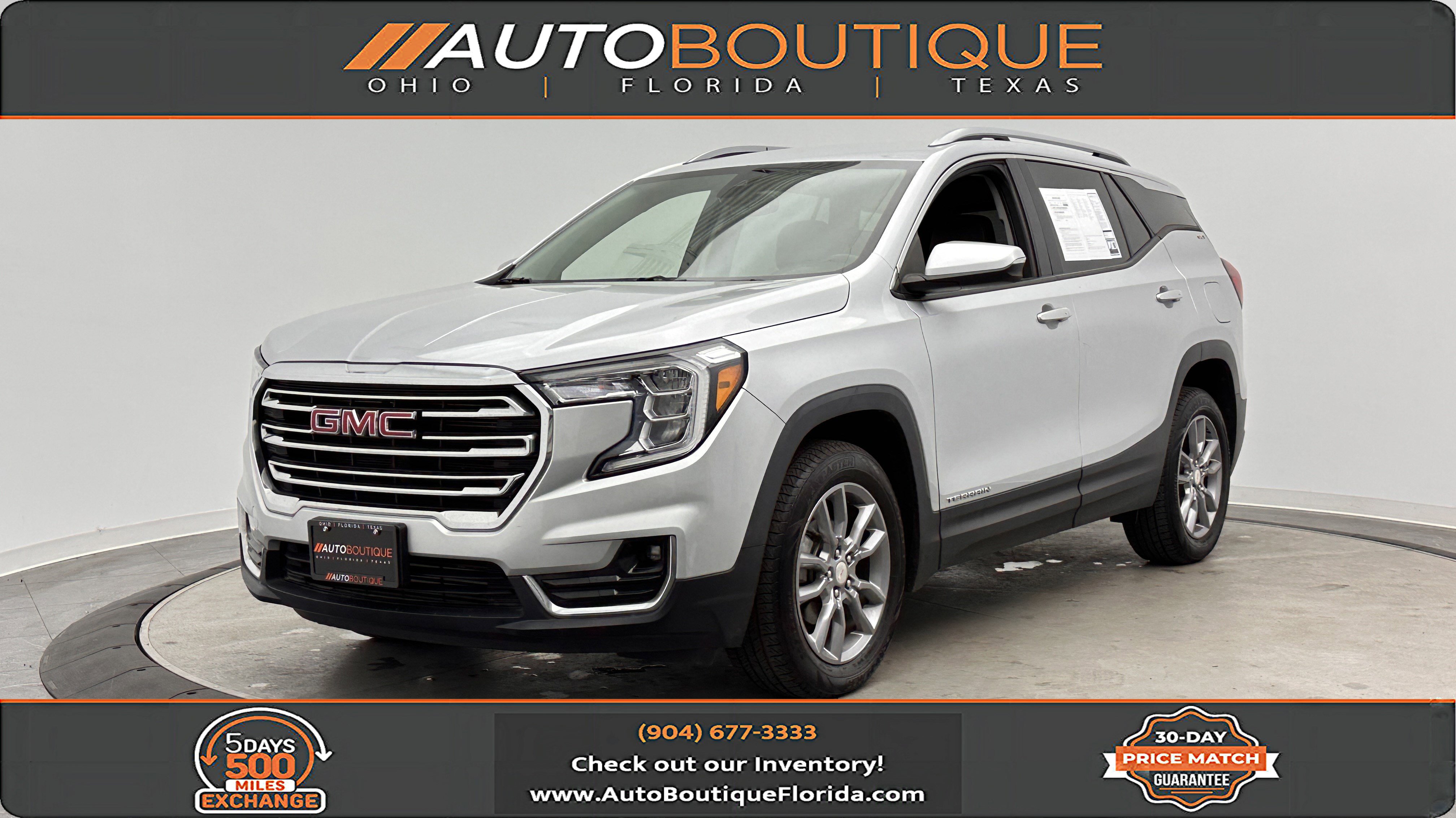 Used 2022 GMC Terrain SLT image 1