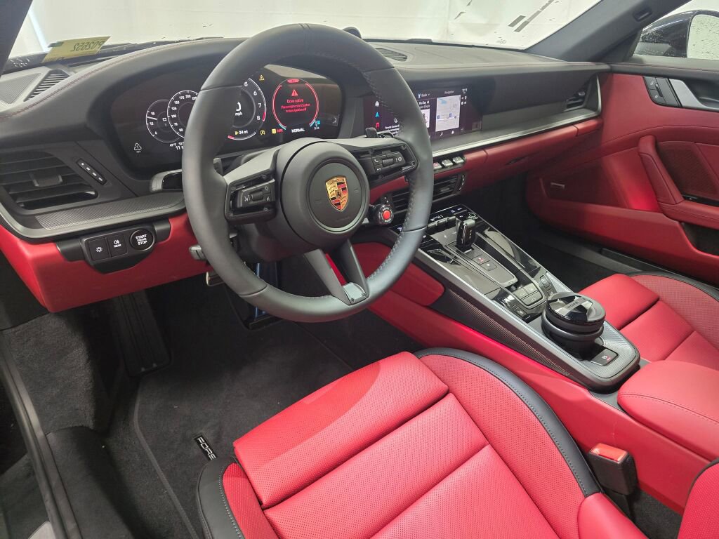 New 2026 Porsche 911 Carrera 4S image 4
