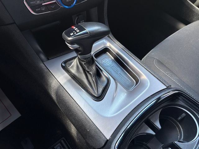 Used 2023 Dodge Charger SXT w/ Blacktop Package AWD/4WD image 17