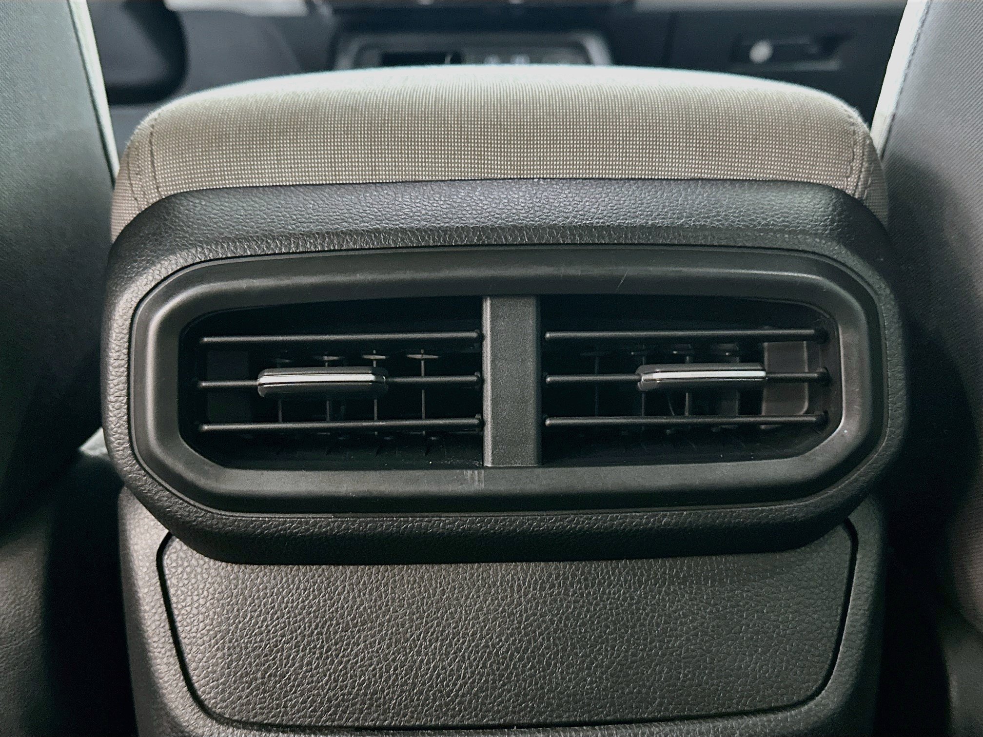 Used 2023 Honda Pilot LX image 20