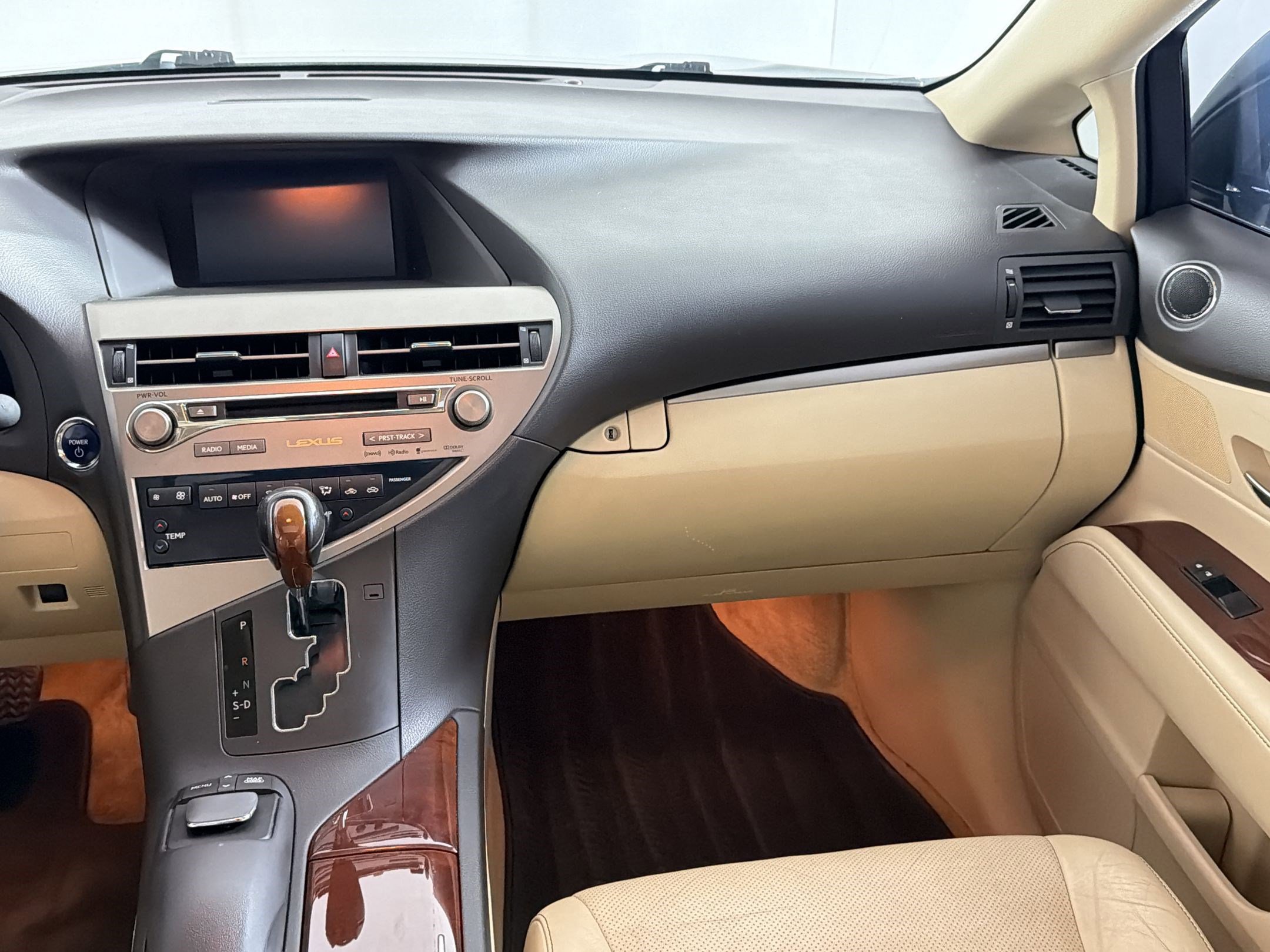 Used 2013 Lexus RX 450h AWD w/ Navigation Pkg image 29