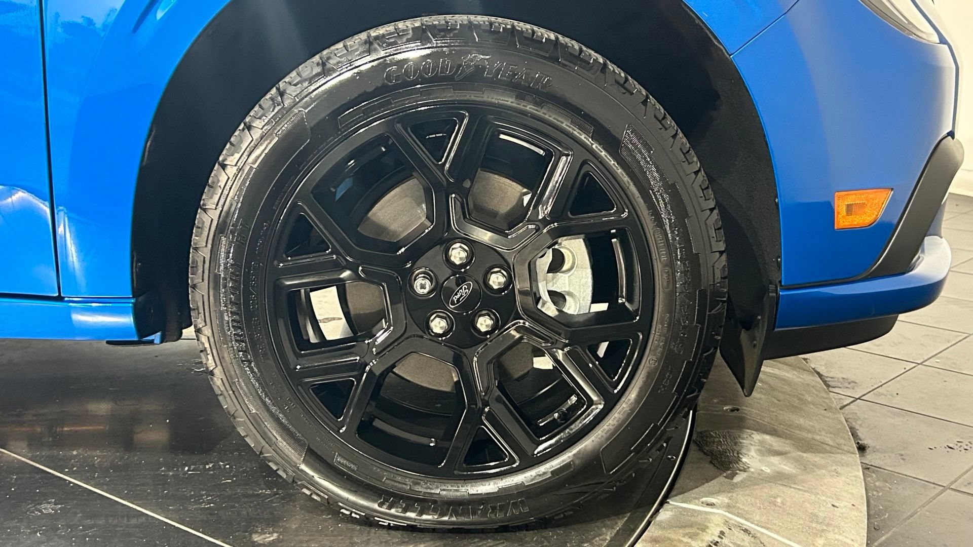 Used 2025 Ford Maverick Lobo AWD/4WD image 22
