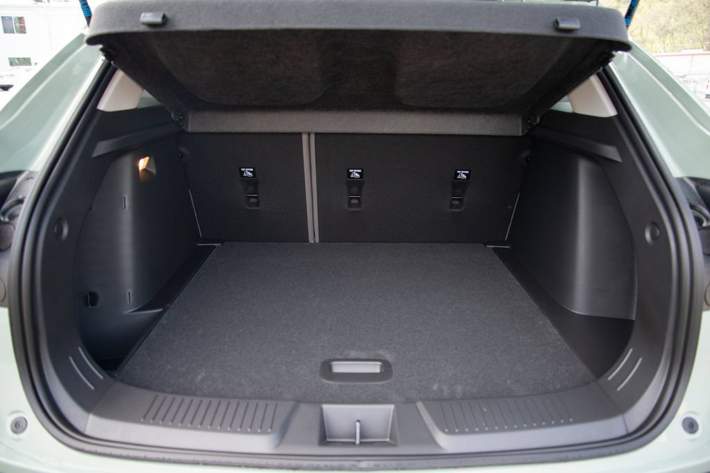 New 2026 Chevrolet Trax ACTIV w/ Sunroof Package FWD image 18