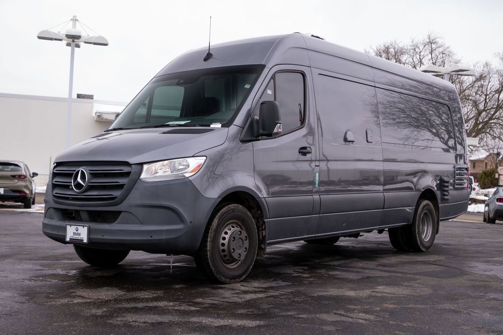 Used 2022 Mercedes-Benz Sprinter 4500 image 6