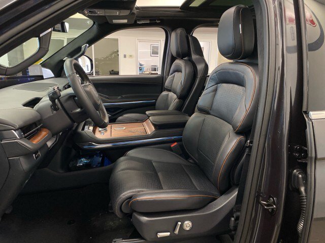 New 2026 Lincoln Navigator L Black Label AWD/4WD image 20