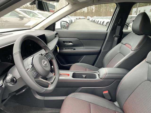 New 2025 Nissan Kicks SR w/ Interior Electronics Package image 16