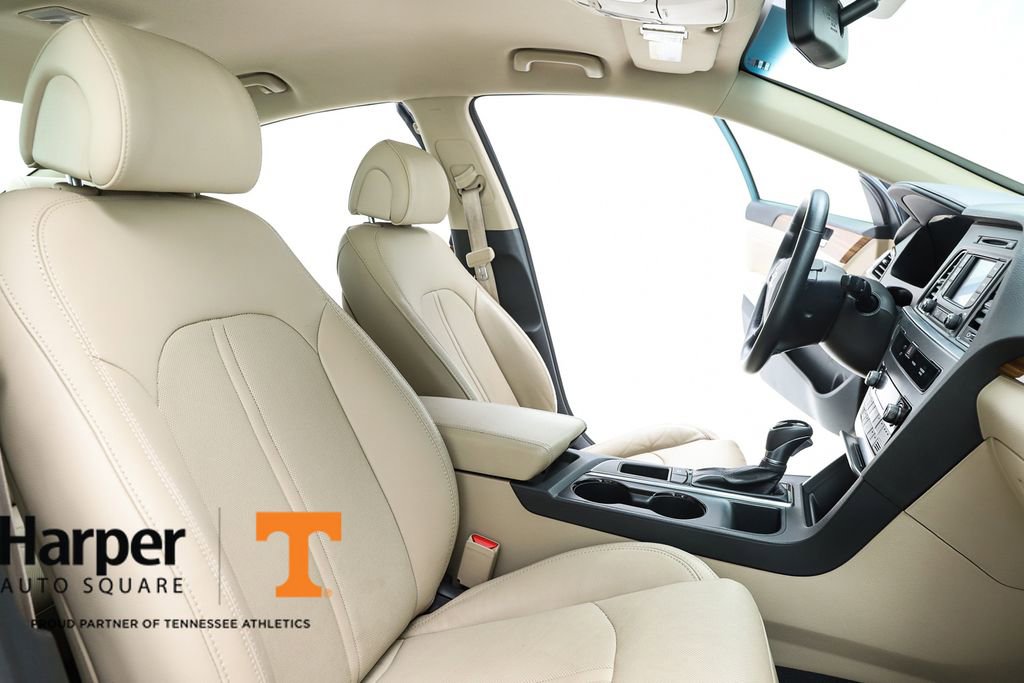Used 2015 Hyundai Sonata Limited image 35