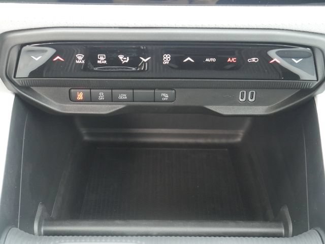 New 2026 Jeep Cherokee Laredo AWD/4WD image 21