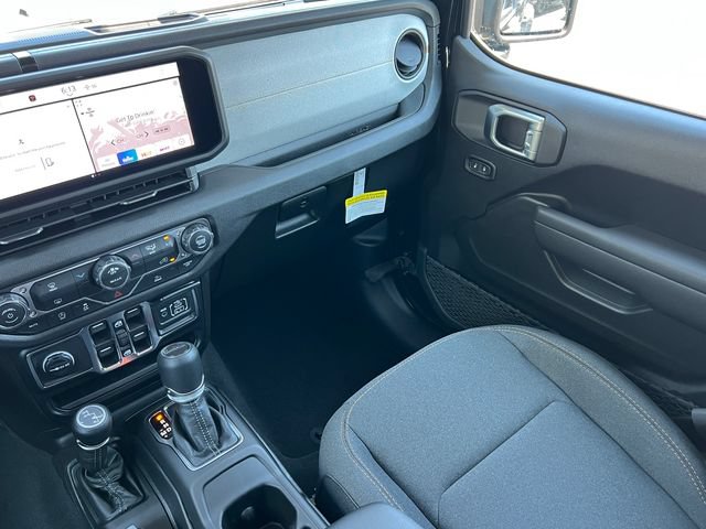 New 2026 Jeep Gladiator Sport AWD/4WD image 30