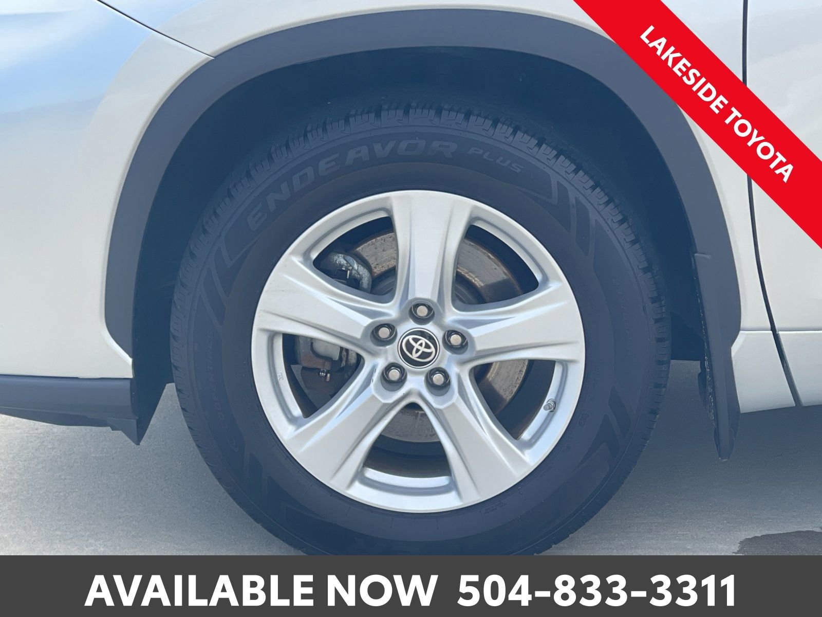 Used 2023 Toyota Highlander L image 33