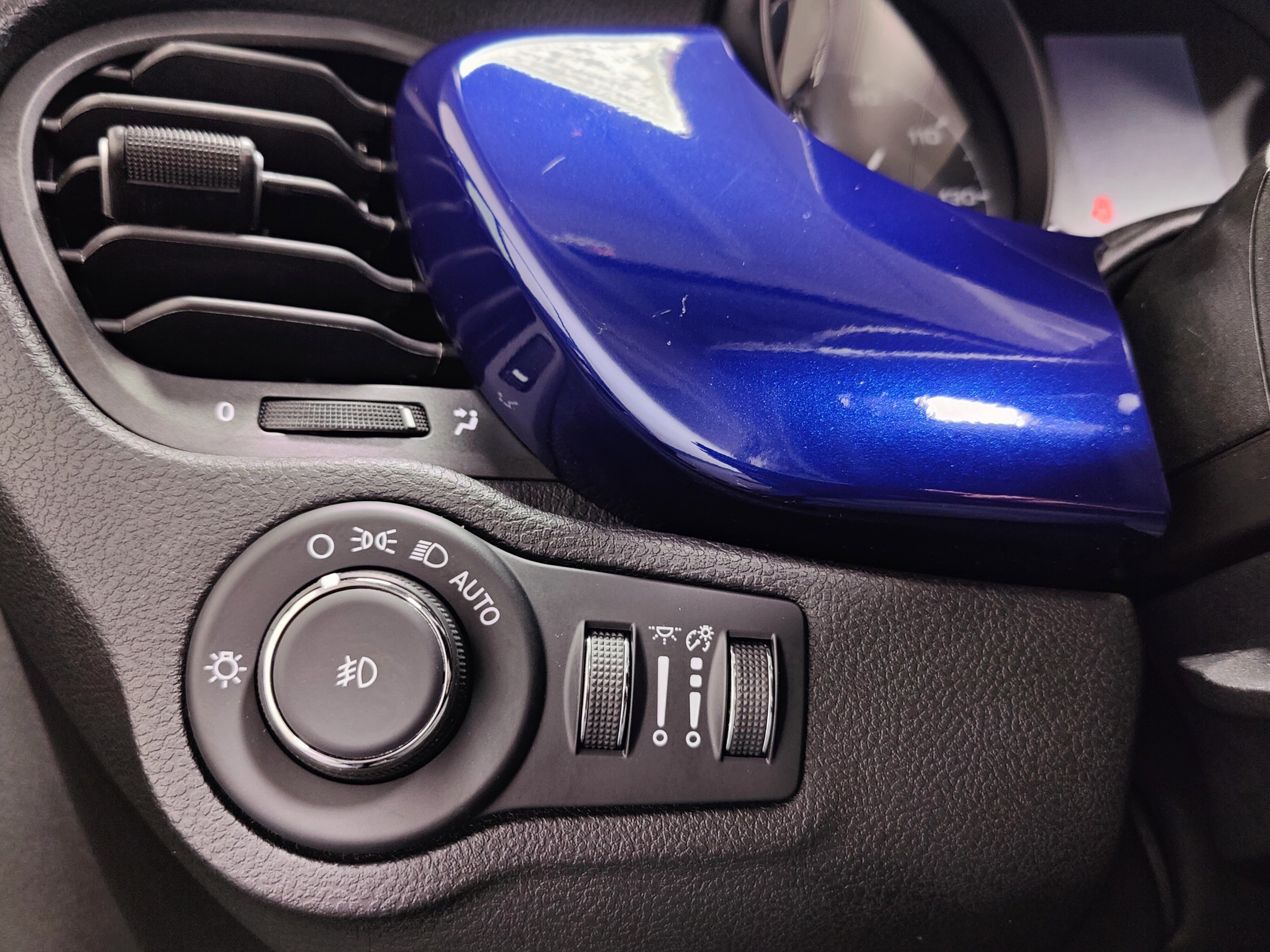 Used 2021 FIAT 500X Trekking image 28