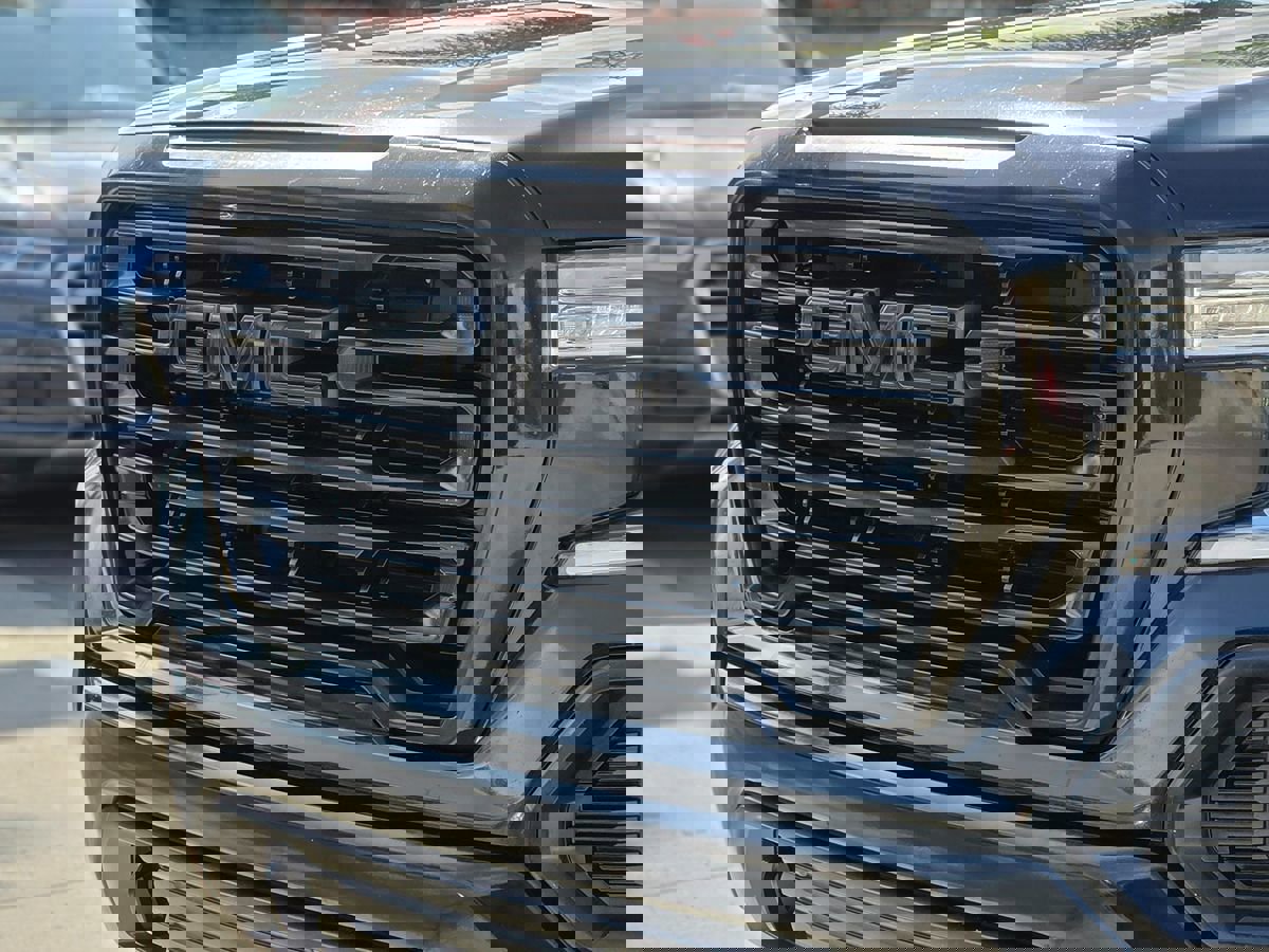 Used 2021 GMC Sierra 1500 SLT image 9