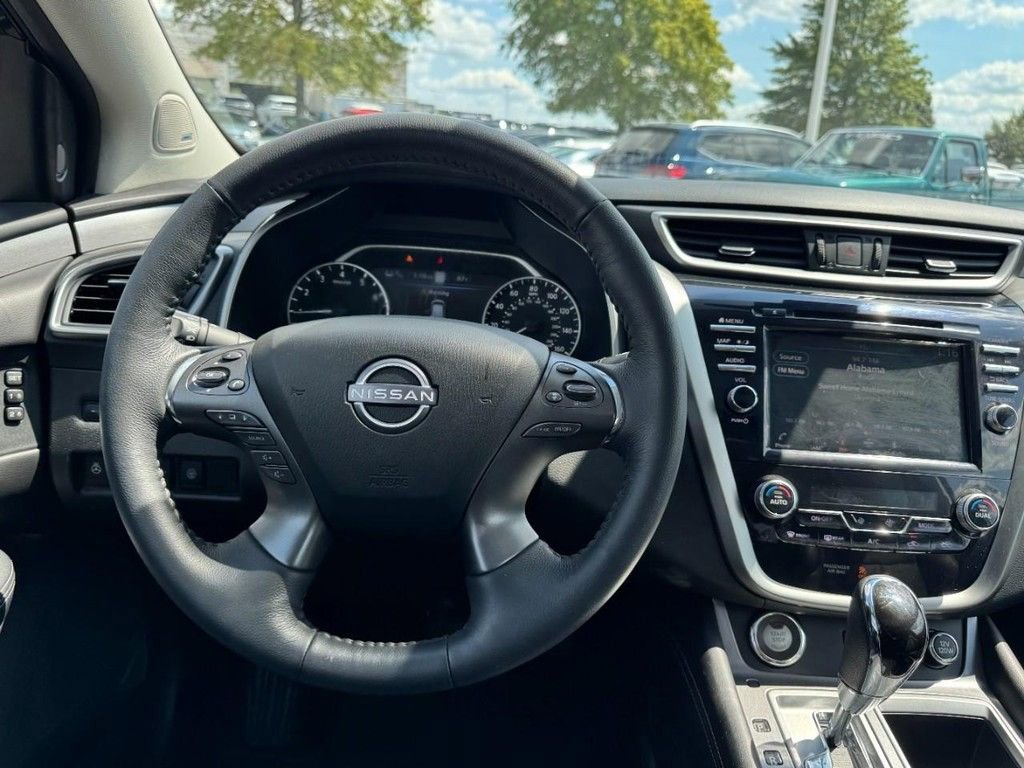 Used 2024 Nissan Murano SL w/ Cargo Package AWD/4WD image 13