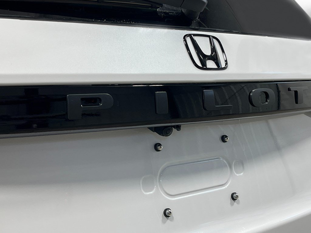 New 2026 Honda Pilot Touring image 11