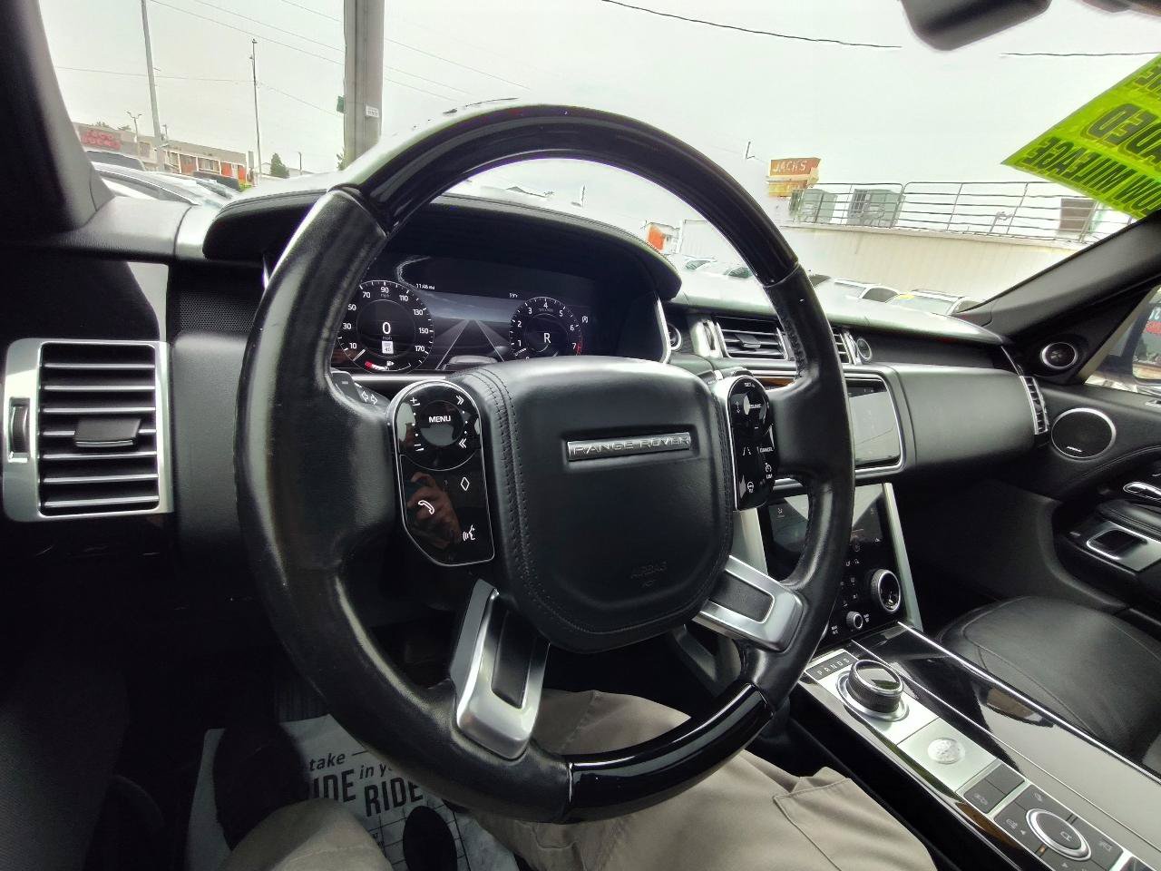 Used 2019 Land Rover Range Rover Supercharged AWD/4WD image 21