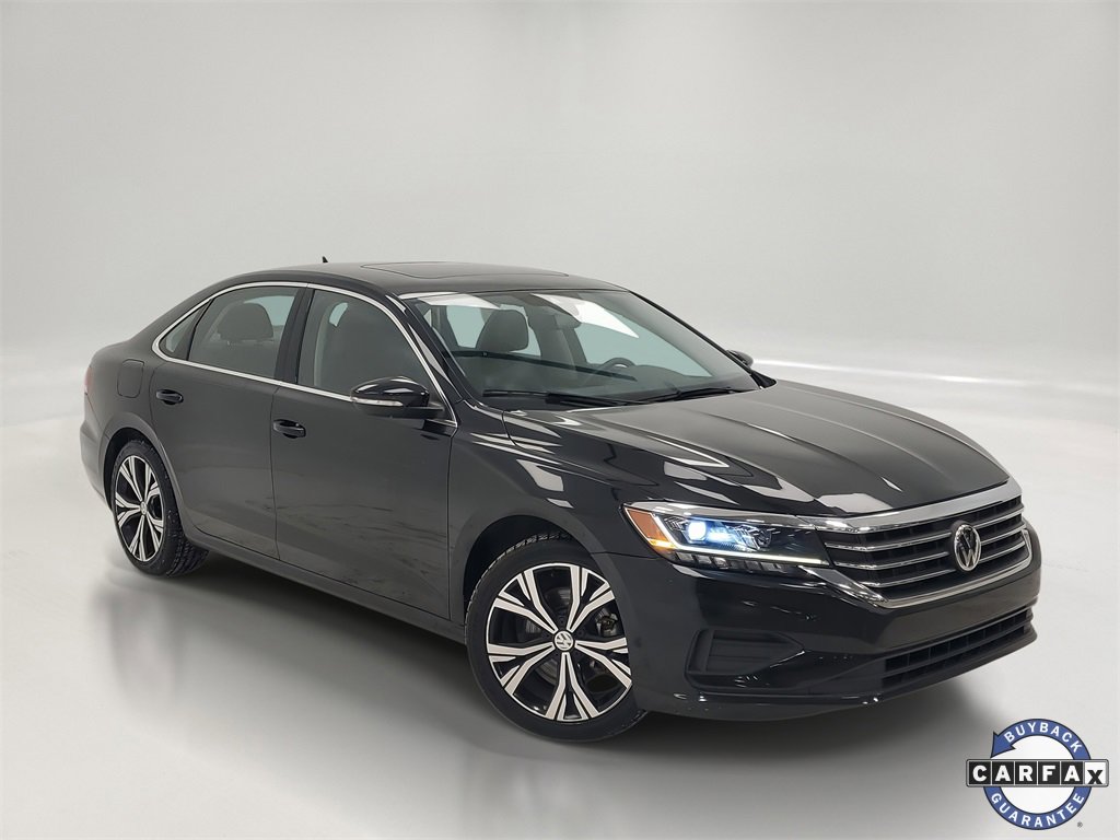 Used 2021 Volkswagen Passat 2.0T SE image 1