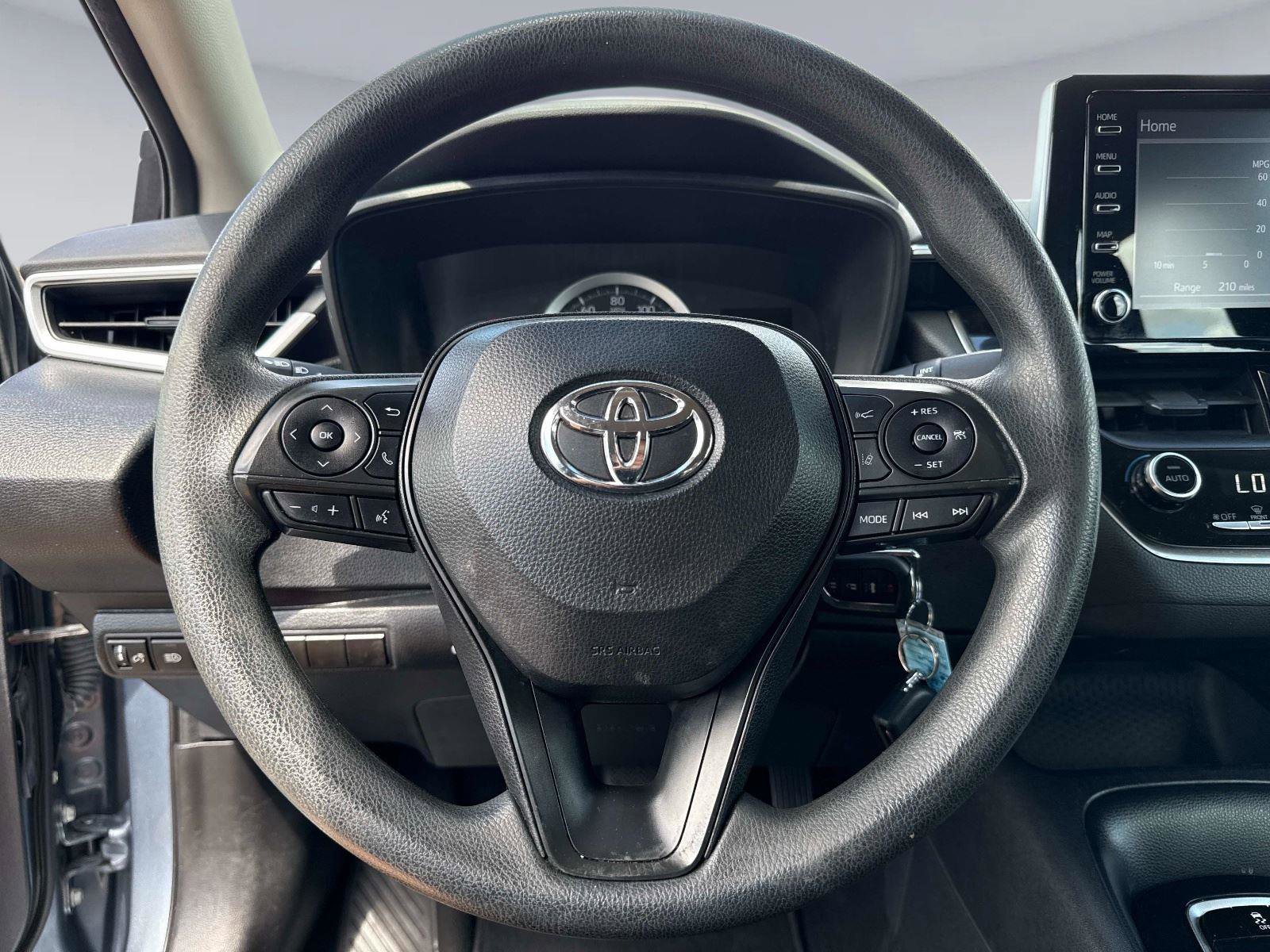 Used 2020 Toyota Corolla LE image 24