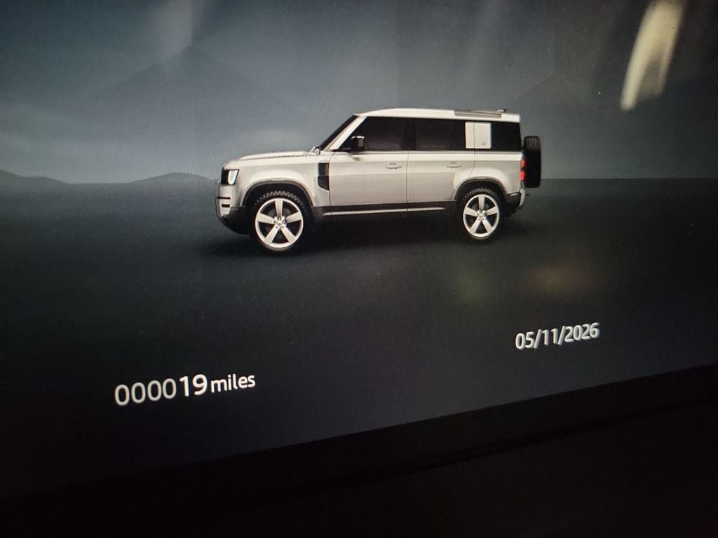 New 2026 Land Rover Defender 110 S AWD/4WD image 18