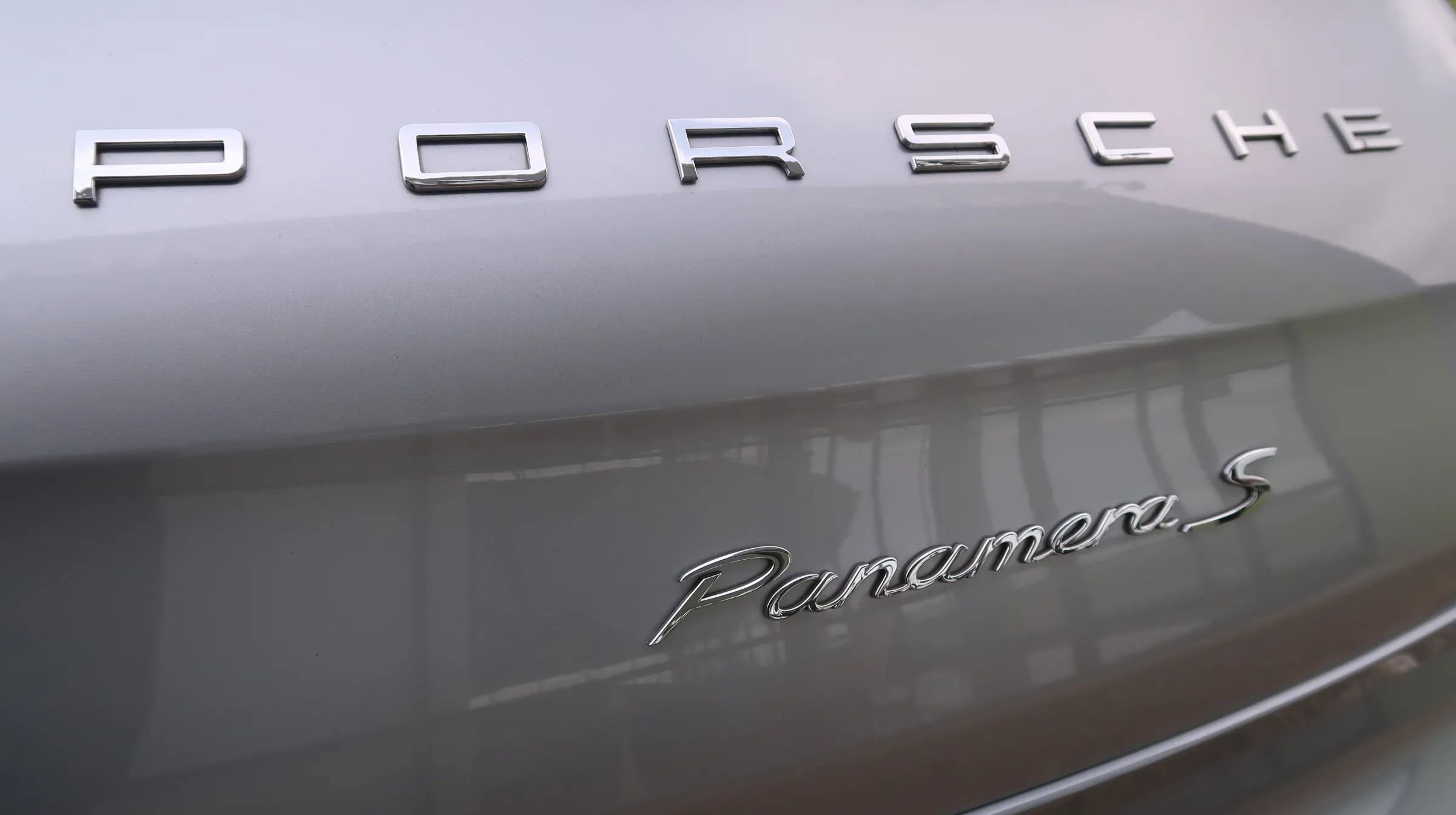 Used 2015 Porsche Panamera S image 58