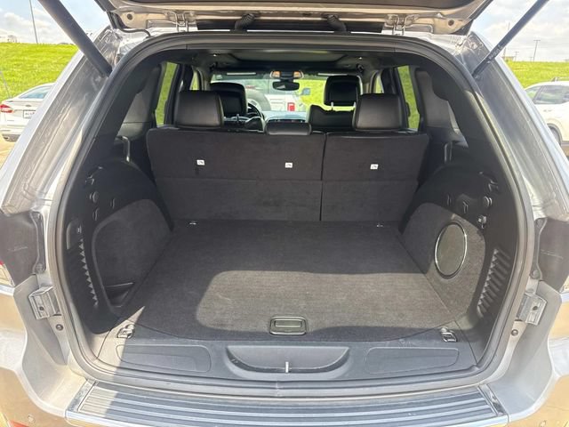 Used 2020 Jeep Grand Cherokee Limited w/ Luxury Group II RWD image 13